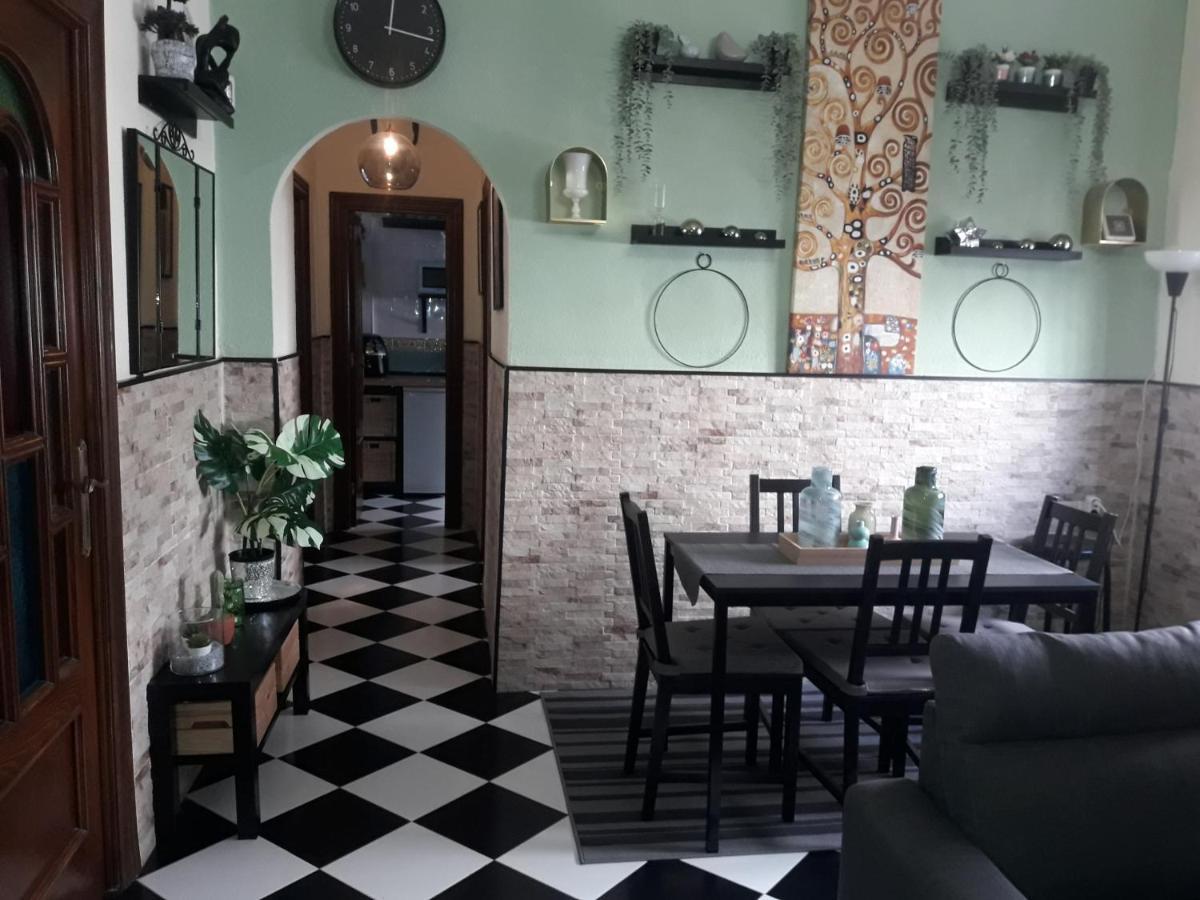 Apartamento La Escapada Málaga Esterno foto